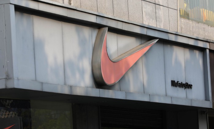 一个月内经历三次高层动荡 Nike或是在为业绩找替罪羊_零售_电商之家