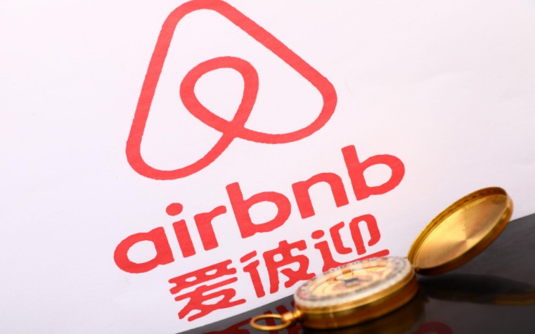 AirBnb默许房东安装摄像头 租客隐私难保障_O2O_电商之家