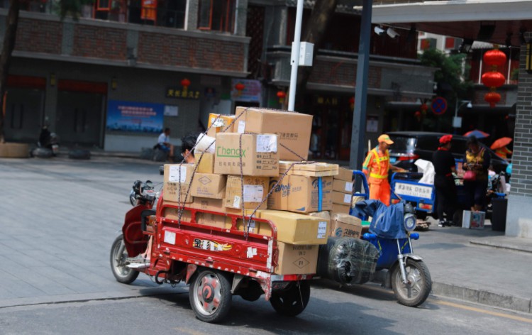 中国快递行业终极问题引发关注_物流_电商之家